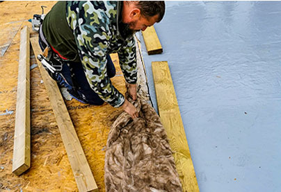 Insulation on a roof